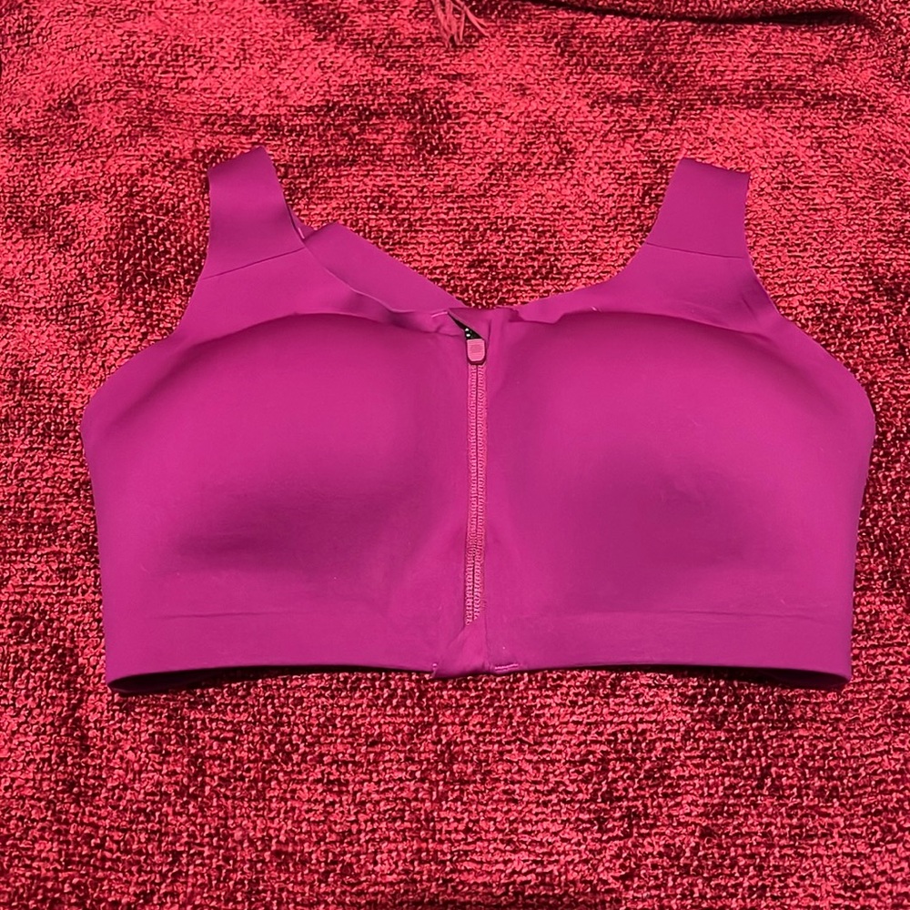 NWT LULULEMON Enlite Bra Front Zip